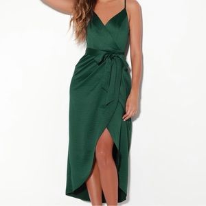 Lulu’s Green Midi Wrap Cocktail dress